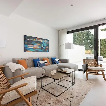 Charming In West Hébergement de vacances