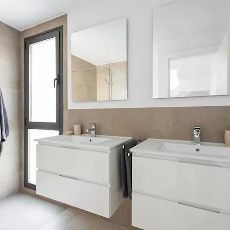 Charming In West Estepona