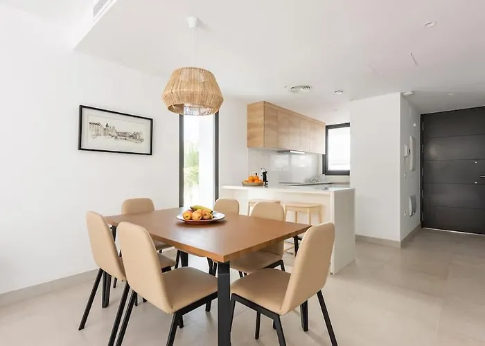 Charming In West Feriehus *