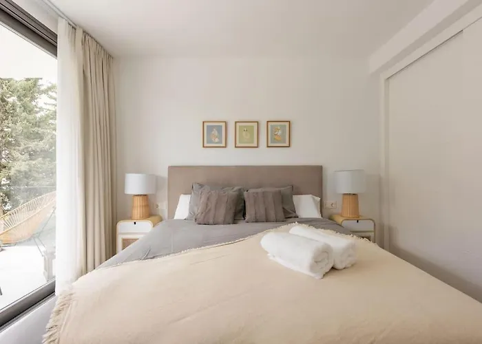 Feriehus Charming In West